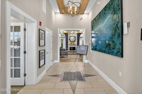 67 Grabowski Drive, Parlin, NJ 08859