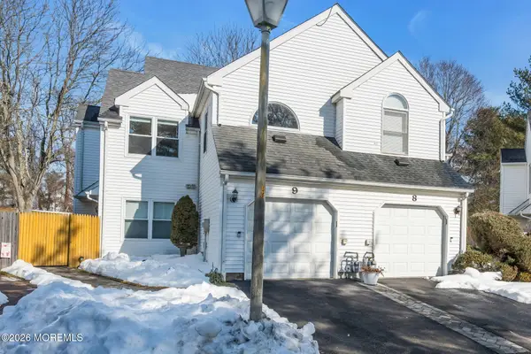 9 Dickenson Court, Freehold, NJ 07728