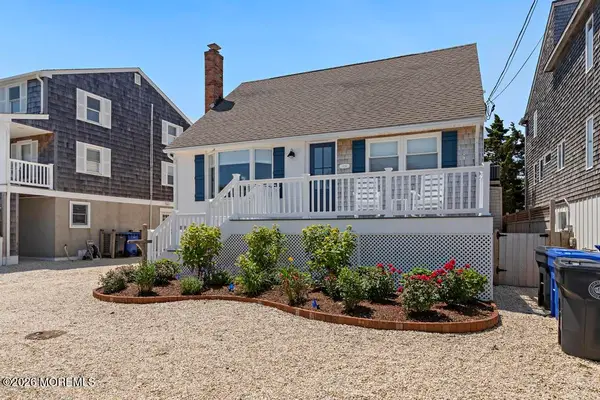 424 Iroquois Avenue, Beach Haven, NJ 08008