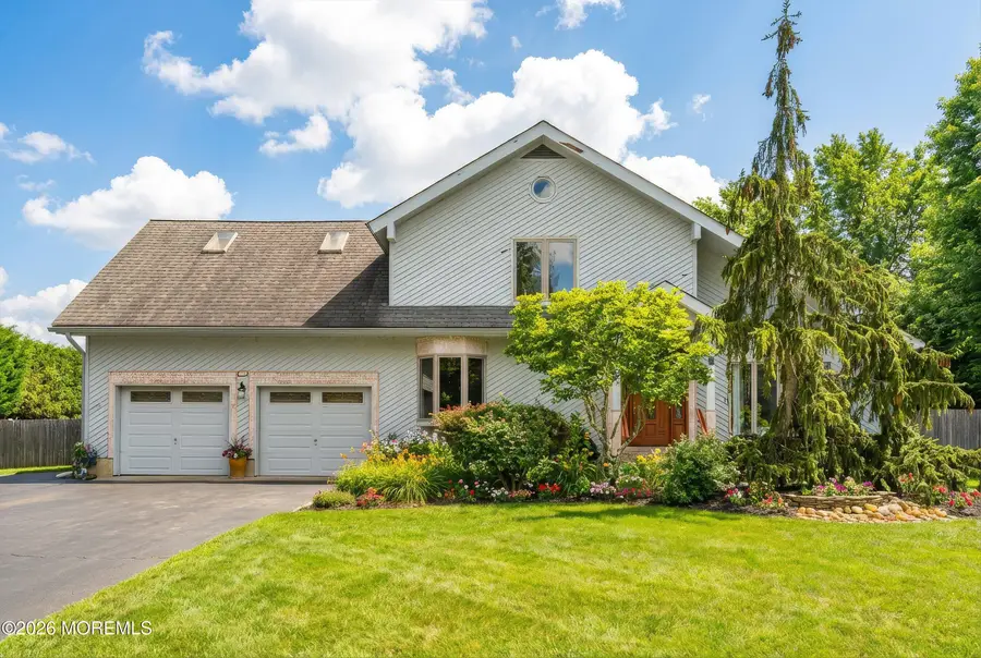 15 Mcqueen Boulevard, Farmingdale, NJ 07727 - #2