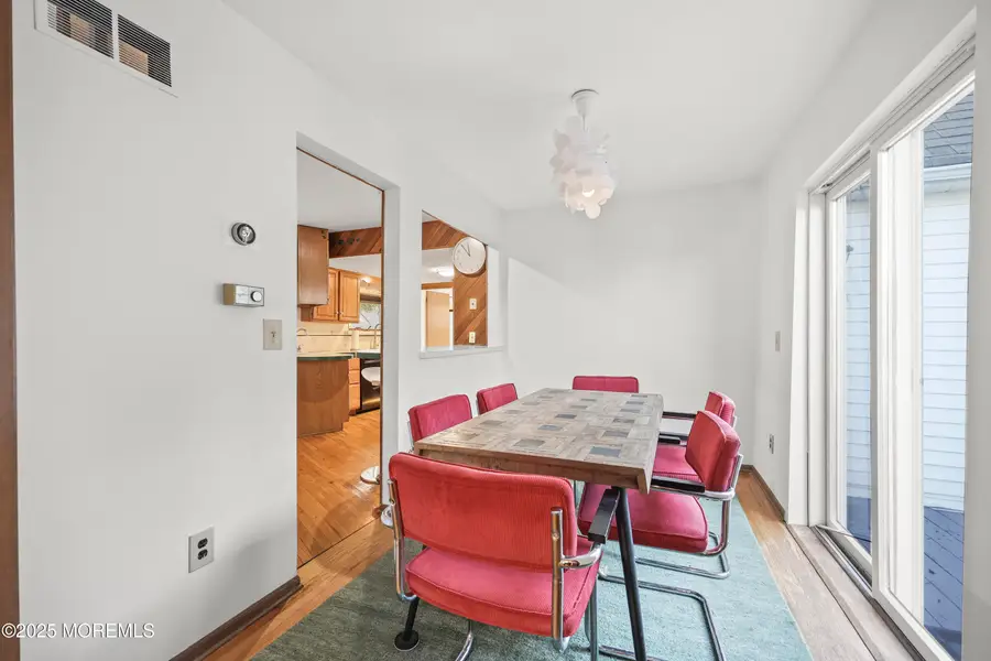 28 Florence Avenue, Leonardo, NJ 07737 - #3