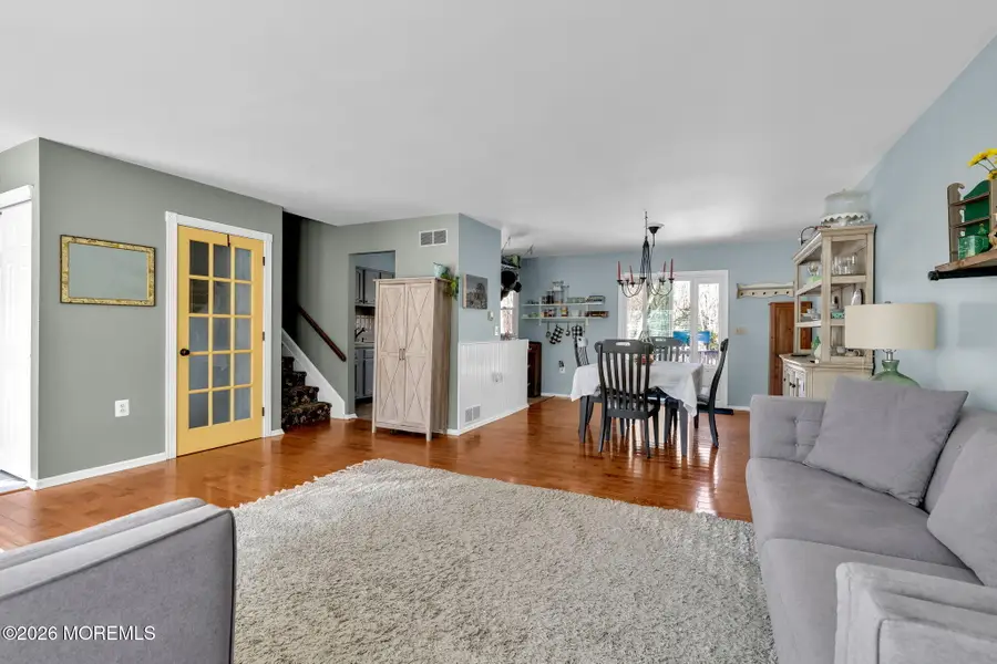 206 Pheasant Hollow Drive, Lanoka Harbor, NJ 08734 - #3