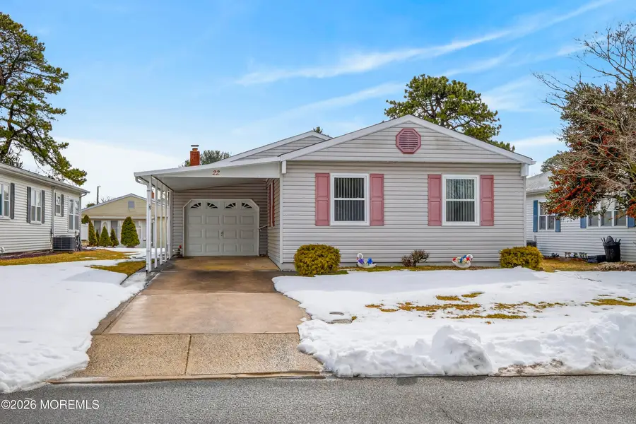 22 Inverell Drive, Toms River, NJ 08757 - #3