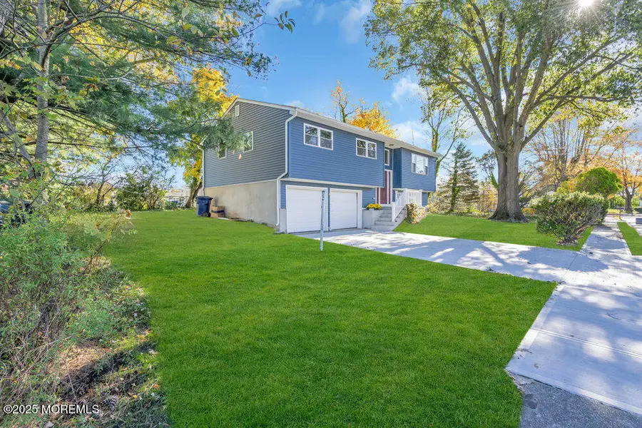 4 White Drive, Neptune, NJ 07753 - #2