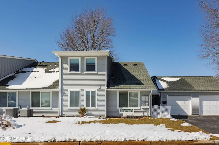 37 Amy Court, Brick, NJ 08724 - #3