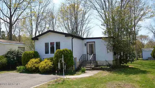 305 Jetty Drive, Egg Harbor Twp, NJ 08234