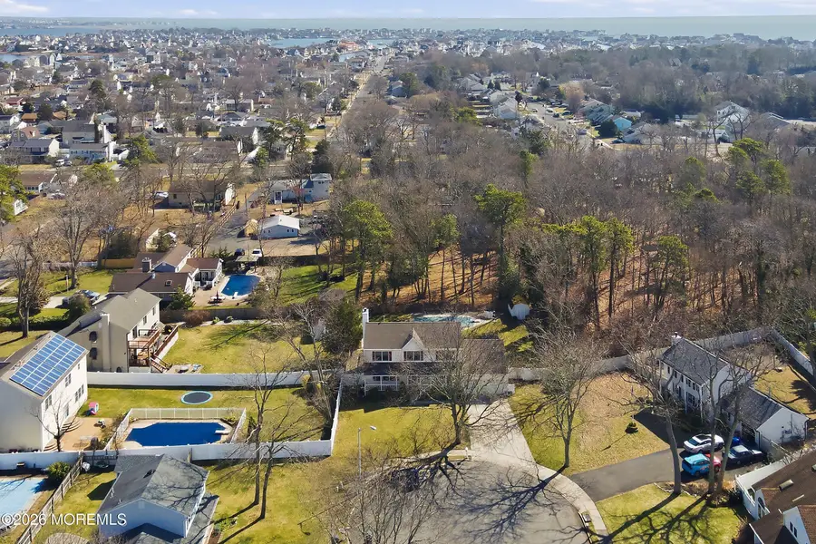 19 Shasta Lane, Toms River, NJ 08753 - #3