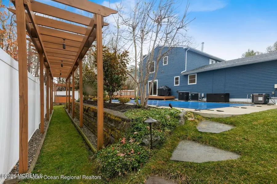 5 Liberty Court, Howell, NJ 07731 - #2