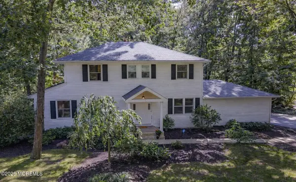 52 Yorktown Road, East Brunswick, NJ 08816