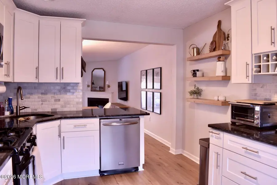 3 Preakness Court, Tinton Falls, NJ 07724 - #2