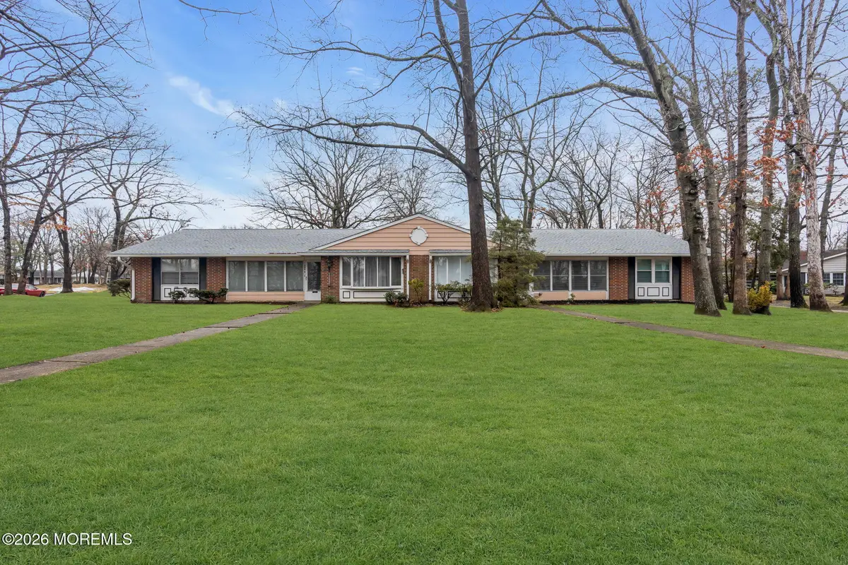 598B Lake Point Drive, Lakewood, NJ 08701 - #1