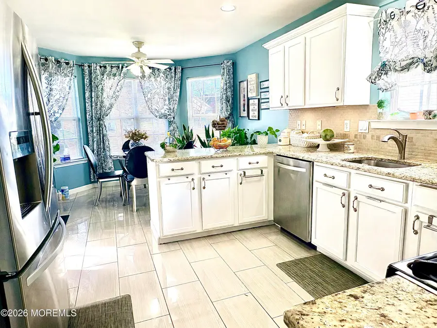 16 Round Valley Court, Lakewood, NJ 08701 - #3