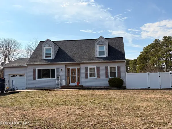 484 Woodhaven Boulevard, Bayville, NJ 08721