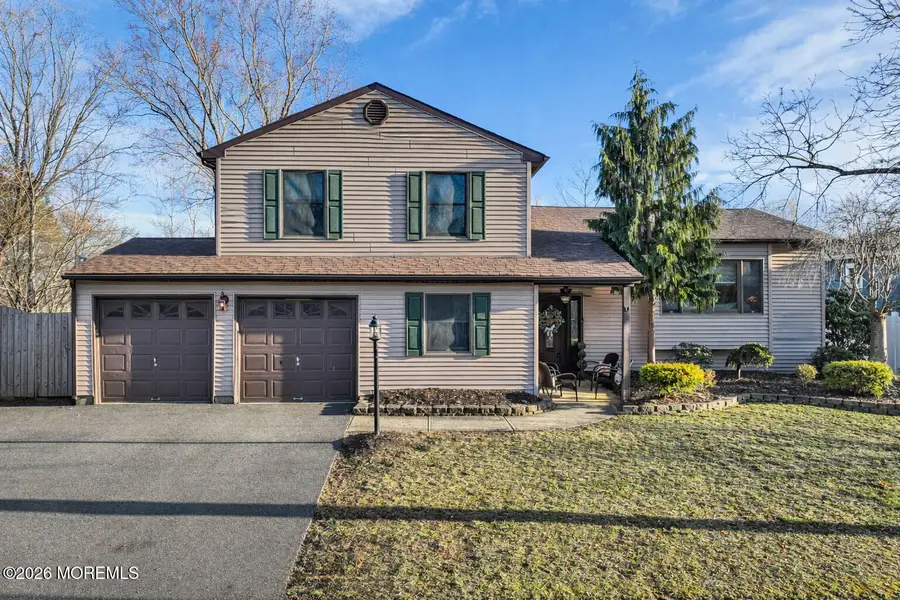 10 Cobblestone Court, Howell, NJ 07731 - #3