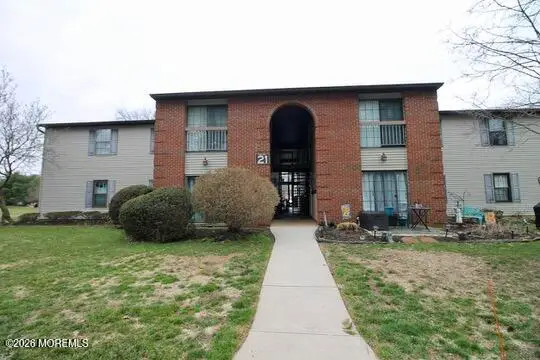 21 Austin Court #1, Freehold, NJ 07728