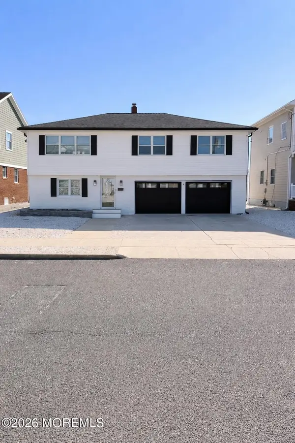 17 J Street, Seaside Park, NJ 08752
