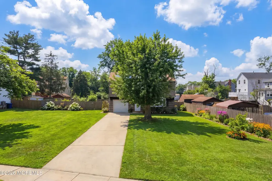 610 Center Avenue, Belford, NJ 07718 - #2