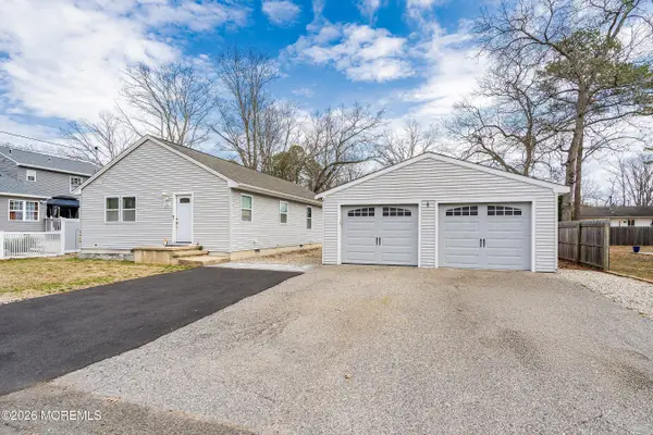 636 Chelsea Street, Forked River, NJ 08731