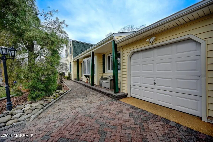 6 Meadowbrook Drive, Howell, NJ 07731 - #2