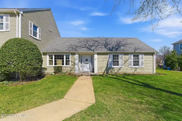 25E Rossmoor Drive, Monroe, NJ 08831