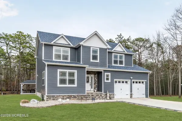 555 Egenolf Avenue, Bayville, NJ 08721