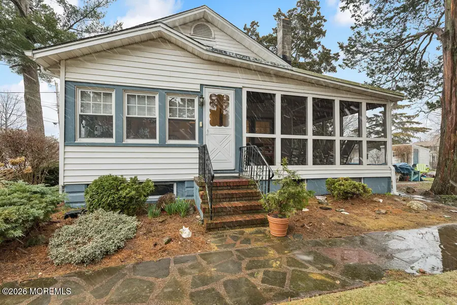 1118 Oakland Street, Point Pleasant, NJ 08742 - #3