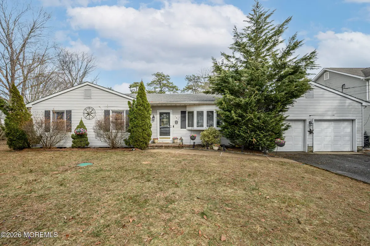 141 Grand Central Parkway, Bayville, NJ 08721 - #1