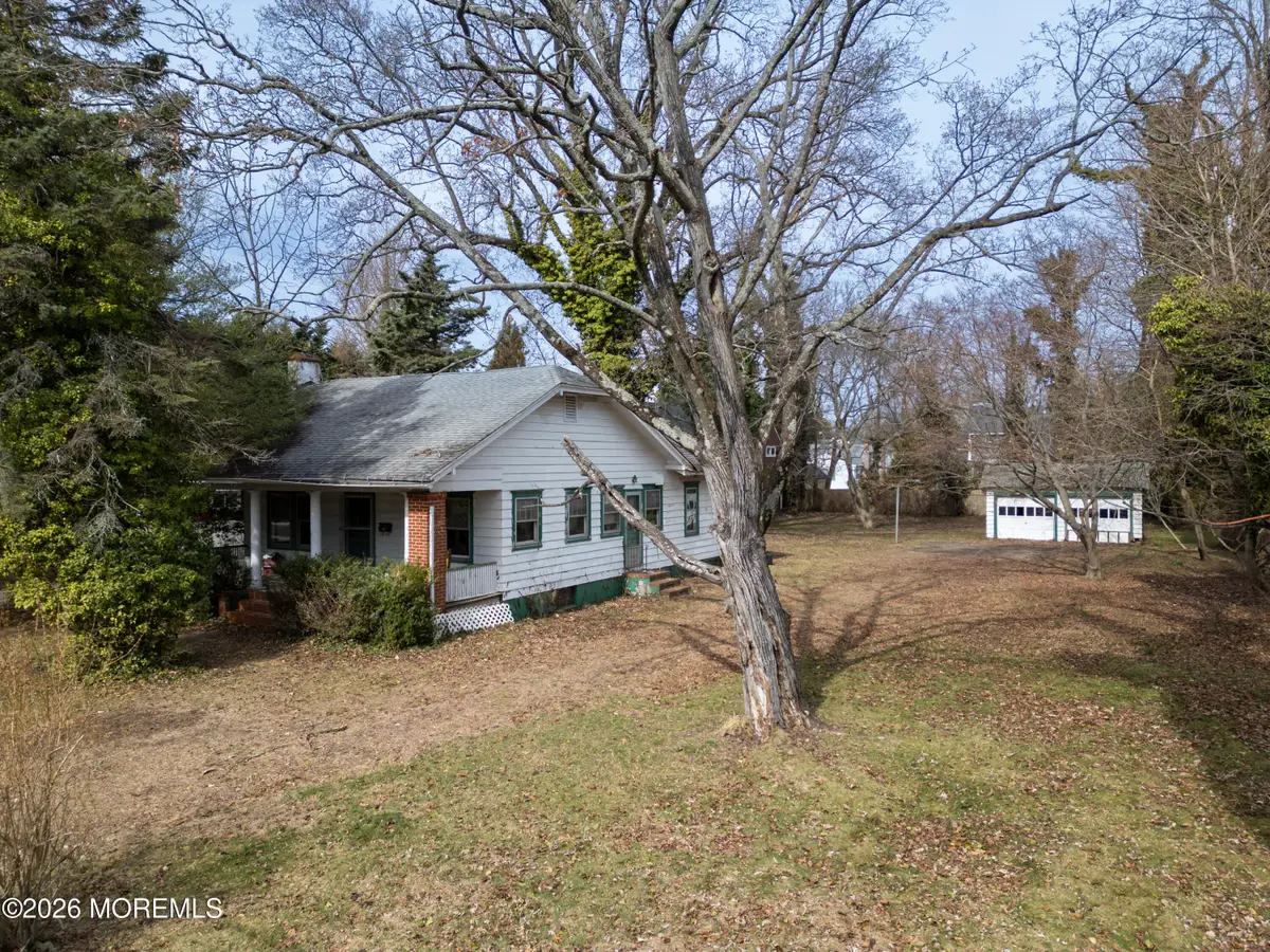 33 Markham Place, Little Silver, NJ 07739 - #1