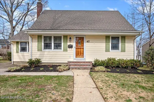 47 Mclean Street, Red Bank, NJ 07701