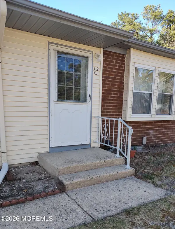 12C Easton Drive, Whiting, NJ 08759