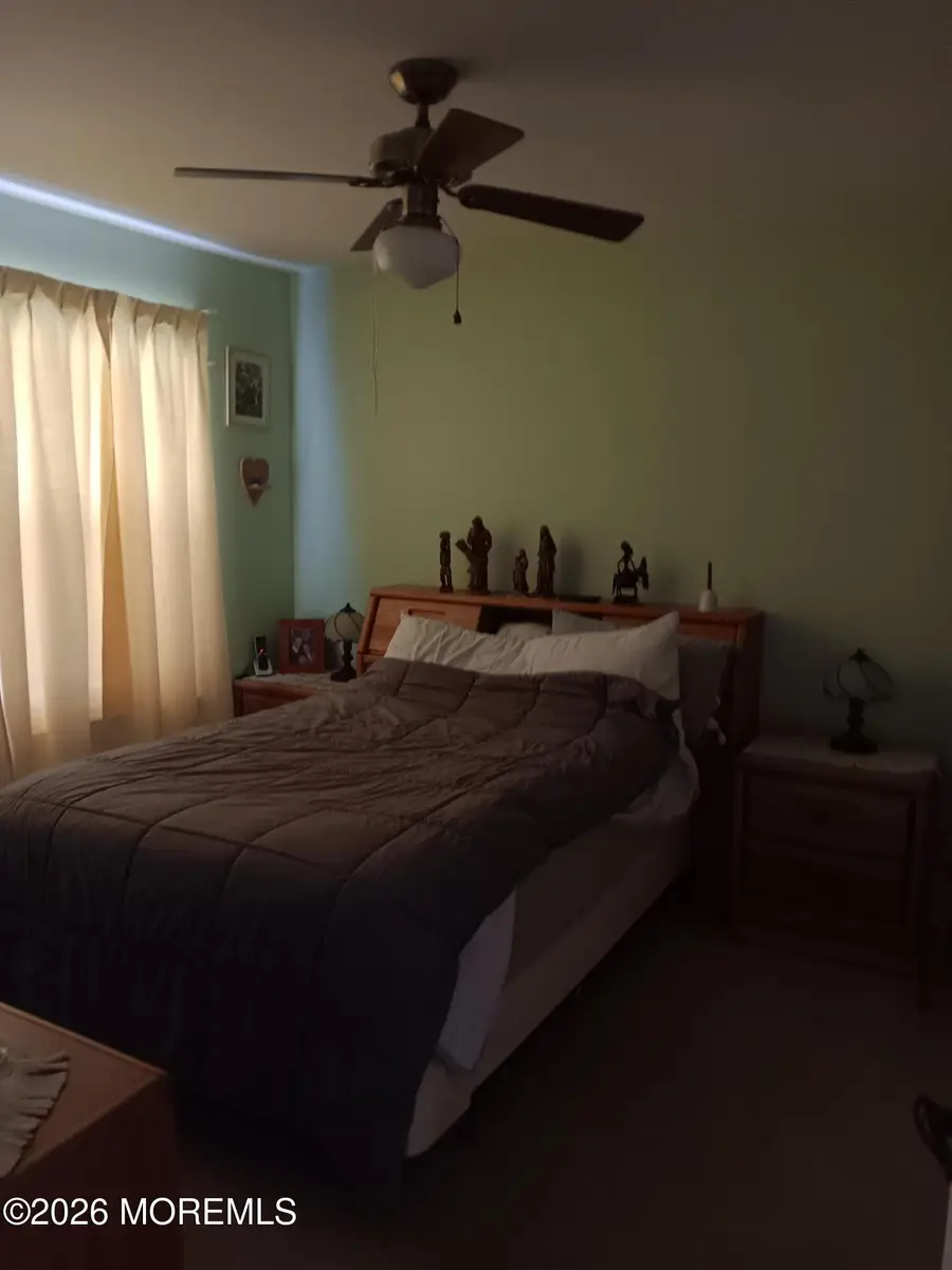 949B Liverpool Circle, Manchester, NJ 08759 - #3