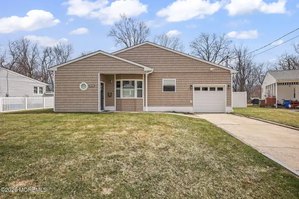 27 Mason Drive, Hazlet, NJ 07730