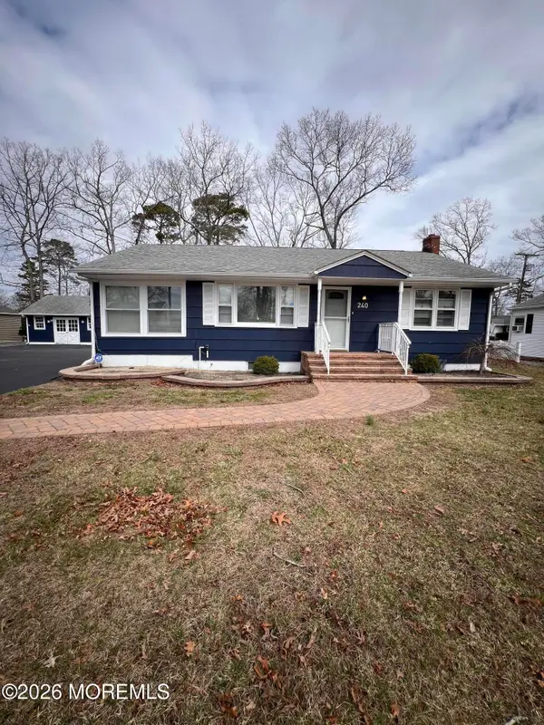 240 Wainwright Street, Forked River, NJ 08731