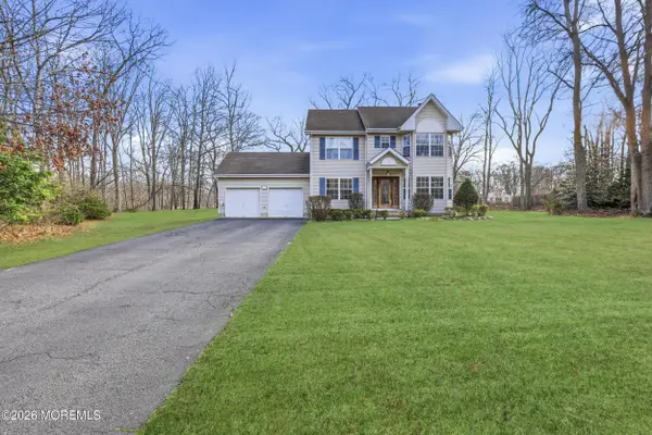 9 Stacy Court, Jackson, NJ 08527