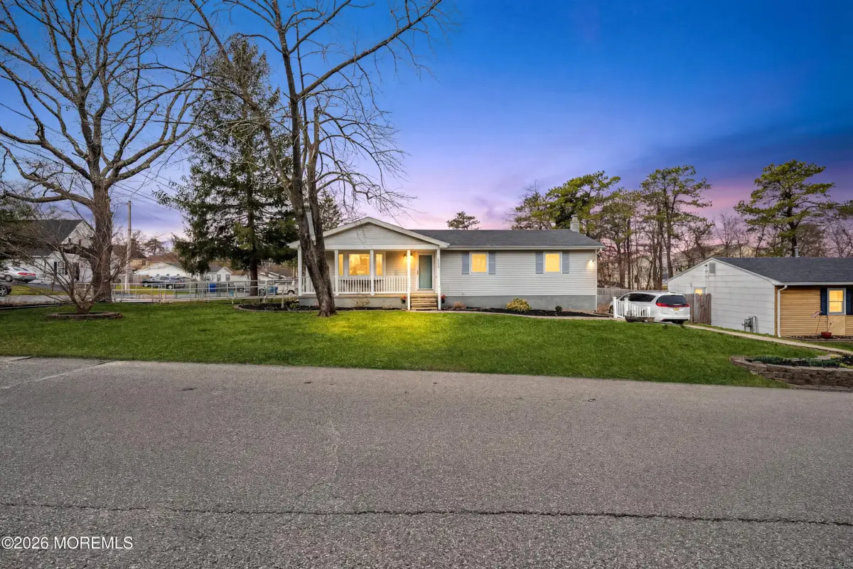 1301 Oakdale Street, Toms River, NJ 08757 - #1