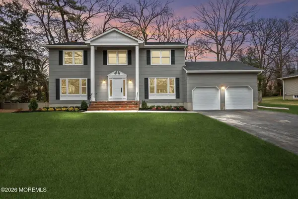 44 Sandpiper Drive, Manalapan, NJ 07726