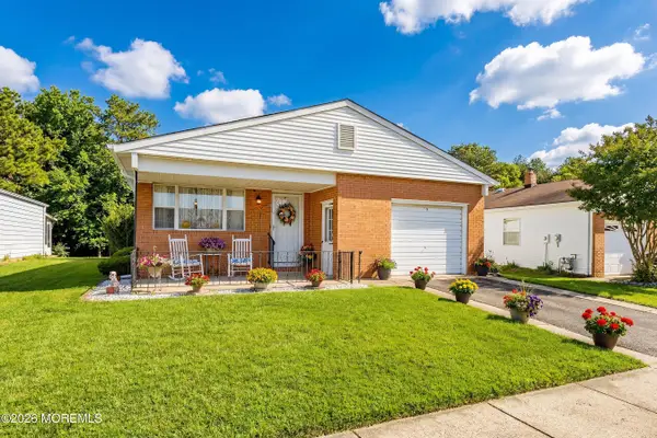 116 Orlando Boulevard, Toms River, NJ 08757