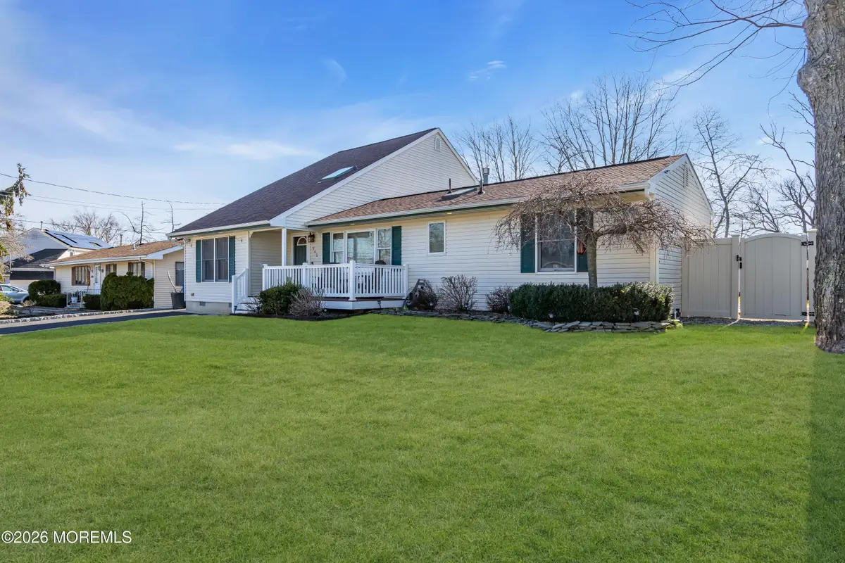 942 Neville Street, Toms River, NJ 08753 - #1