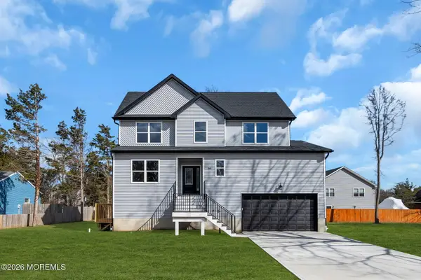 16 Plantation Drive, Little Egg Harbor, NJ 08087