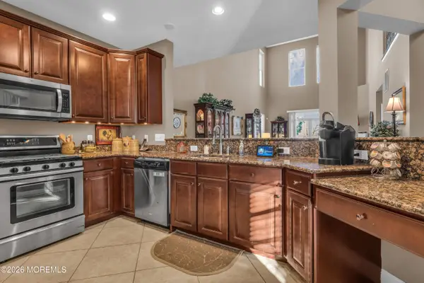 204 April Way, Middletown, NJ 07748