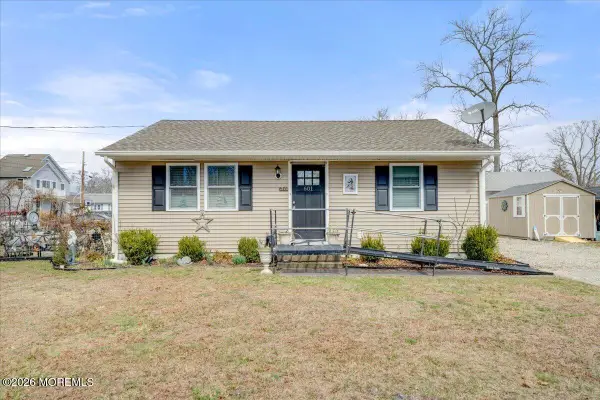 601 Arverne Avenue, Ocean Gate, NJ 08740