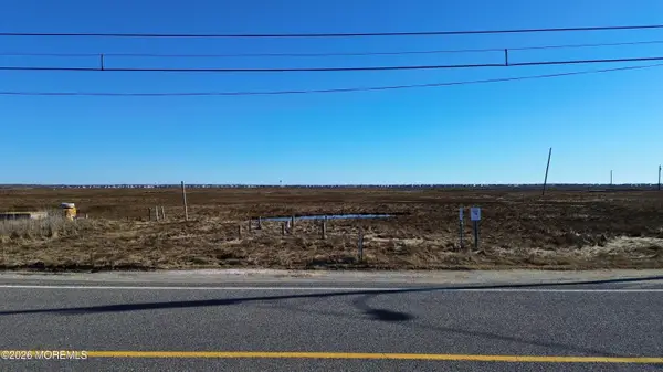 520 Cedar Run Dock Road, West Creek, NJ 08092