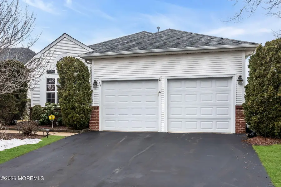 17 Rochford Drive, Manchester, NJ 08759 - #2