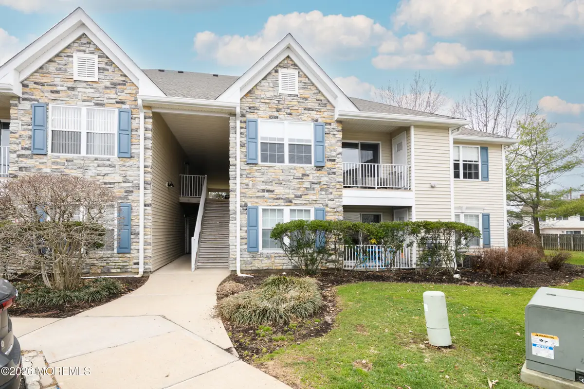 308 Wedgewood Circle #308, Belford, NJ 07718 - #1