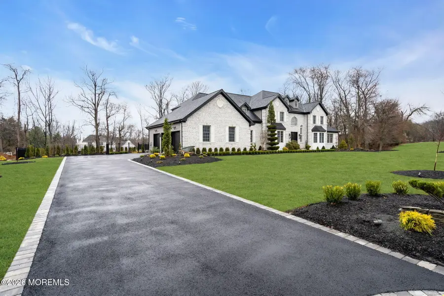 8 Saxon Court, Freehold, NJ 07728 - #2