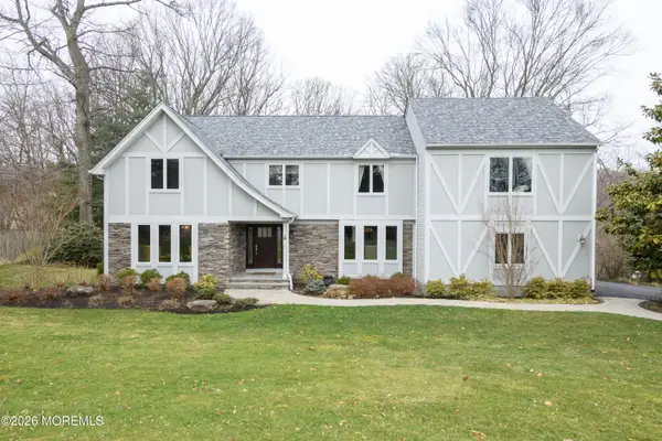 4 Packard Drive, Middletown, NJ 07748