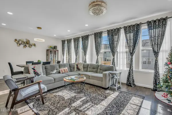 3708 Charleston Drive #3708, Monroe, NJ 08831