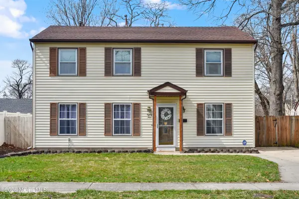 89 Essex Avenue, Hazlet, NJ 07734