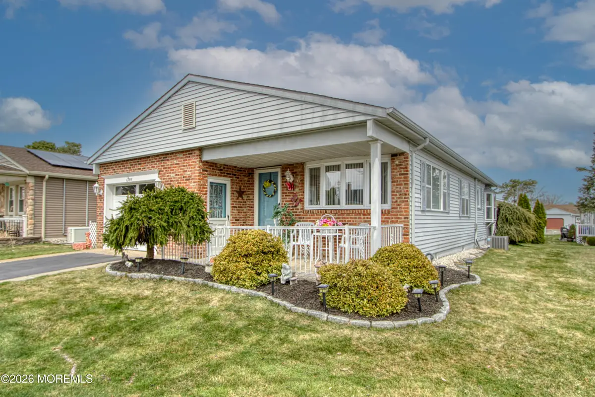 5 Templeton Street, Toms River, NJ 08757 - #1