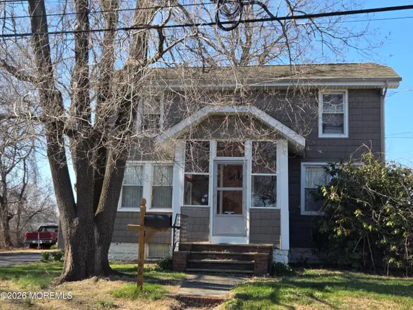166 Furman Boulevard, Old Bridge, NJ 08857